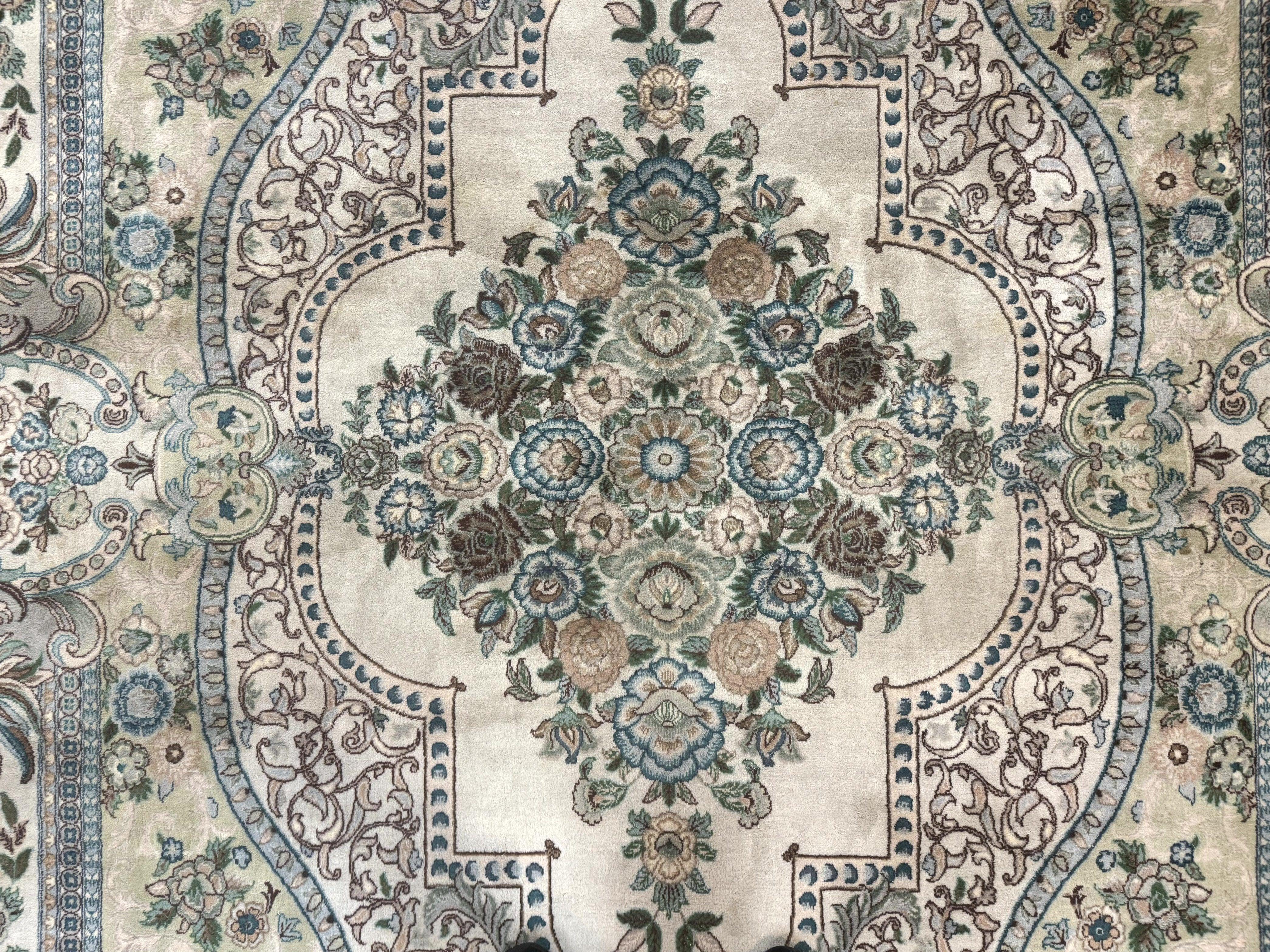 Pak Persian Rug 8 x 10.6, Elegant Oriental Carpet, Floral Medallion, Vintage Handmade Wool Rug, FIne 240 KPSI - Image 4