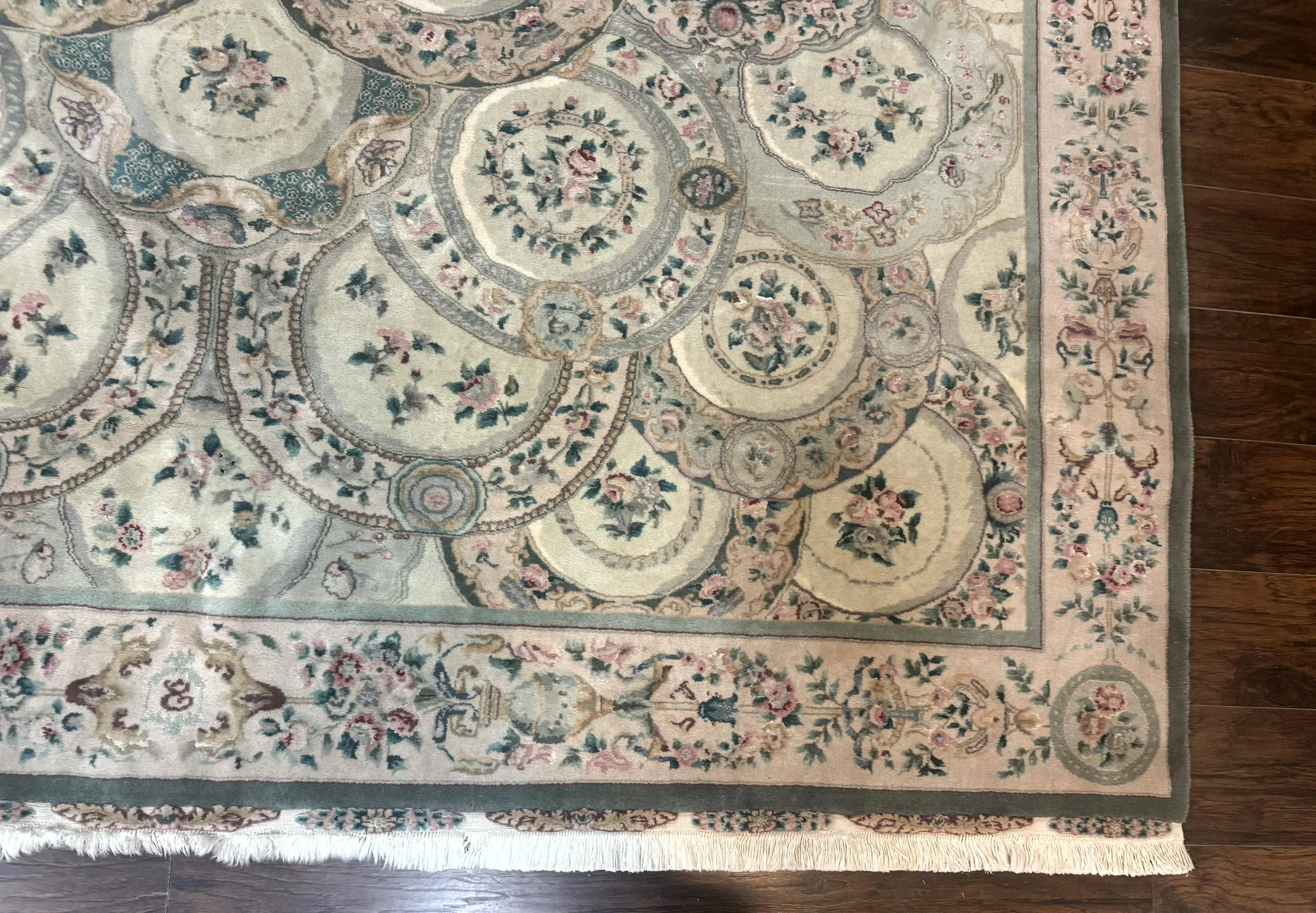 Pak Persian Rug 9x12, Wool with Silk Highlights, European Design, Floral, Green - Image 9
