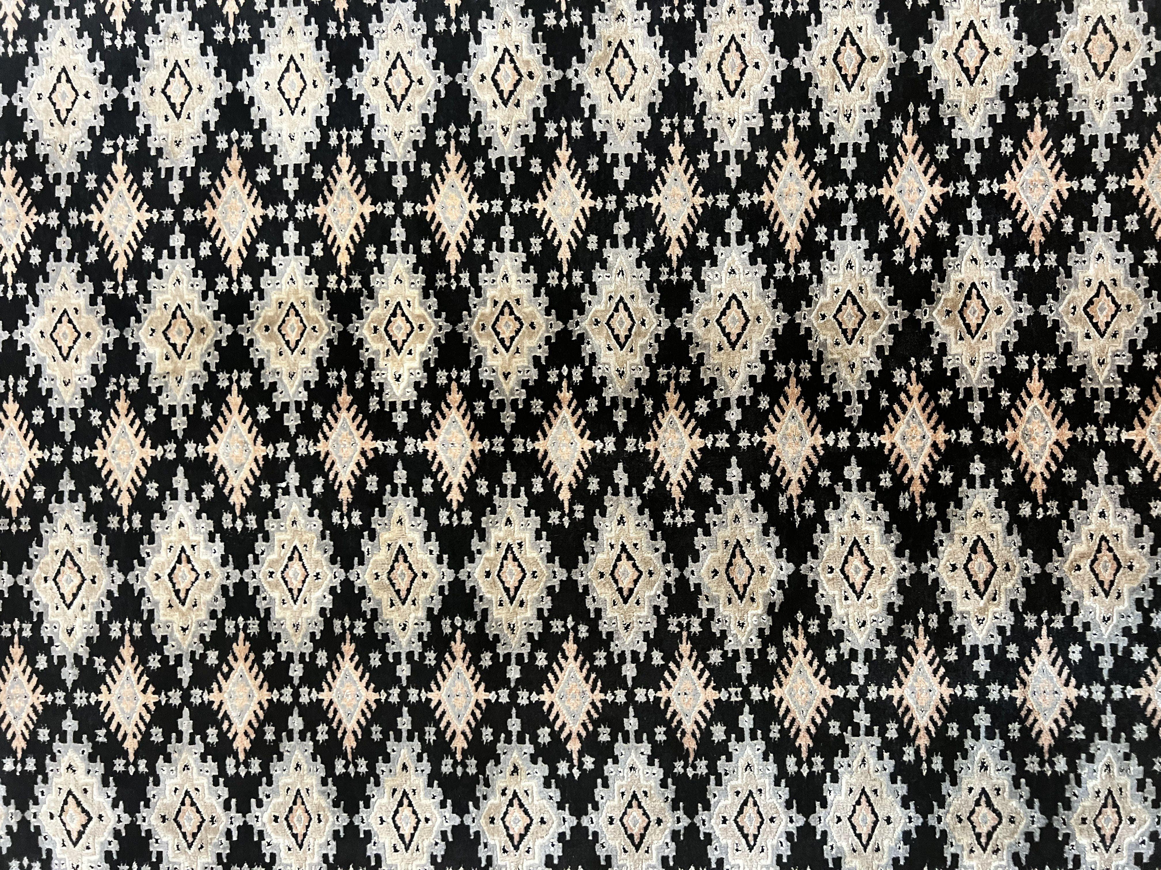 Pakistani Bokhara Rug 6x9, Hand Knotted Vintage Wool Carpet with Silk Highlights, Very Fine 320 KPSI, Medium Size - Image 4