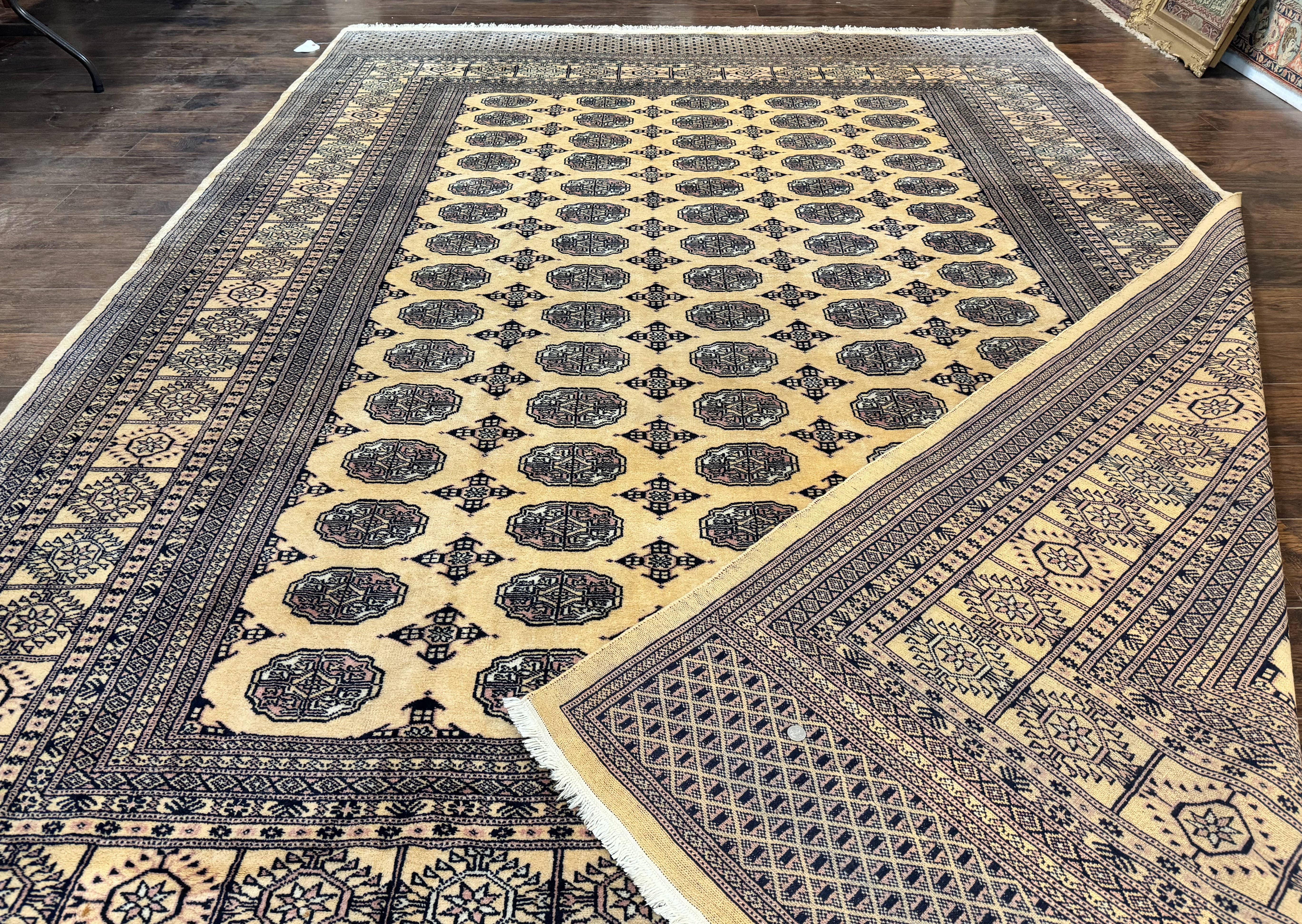 Pakistani Bokhara Turkoman Rug 9x11, Cream, Handmade Wool Vintage Carpet - Image 10