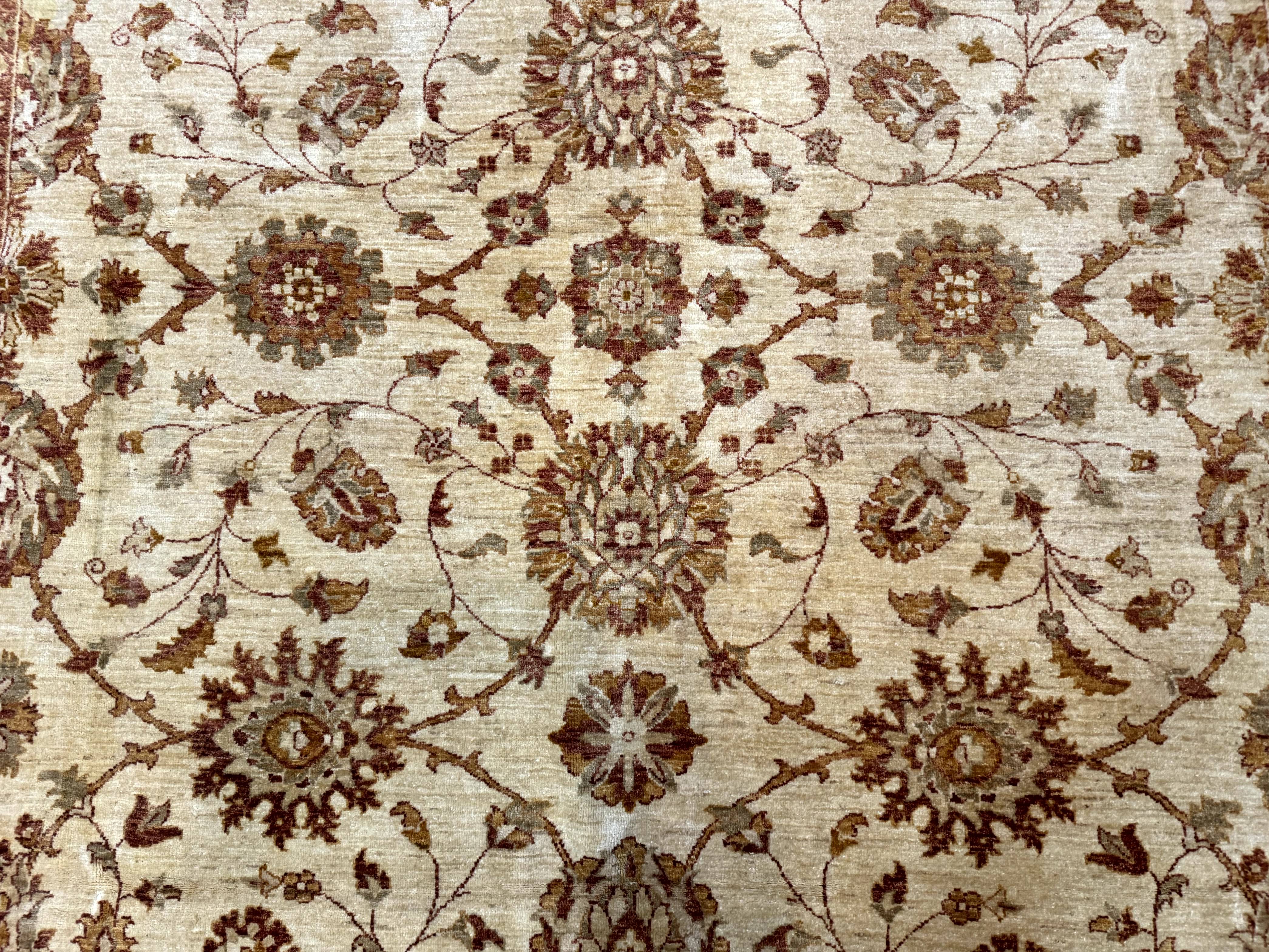 Pakistani Peshawar Rug 8x10, Pak Persian Traditional Oriental Carpet, Handmade, Wool, Allover Pattern - Image 4