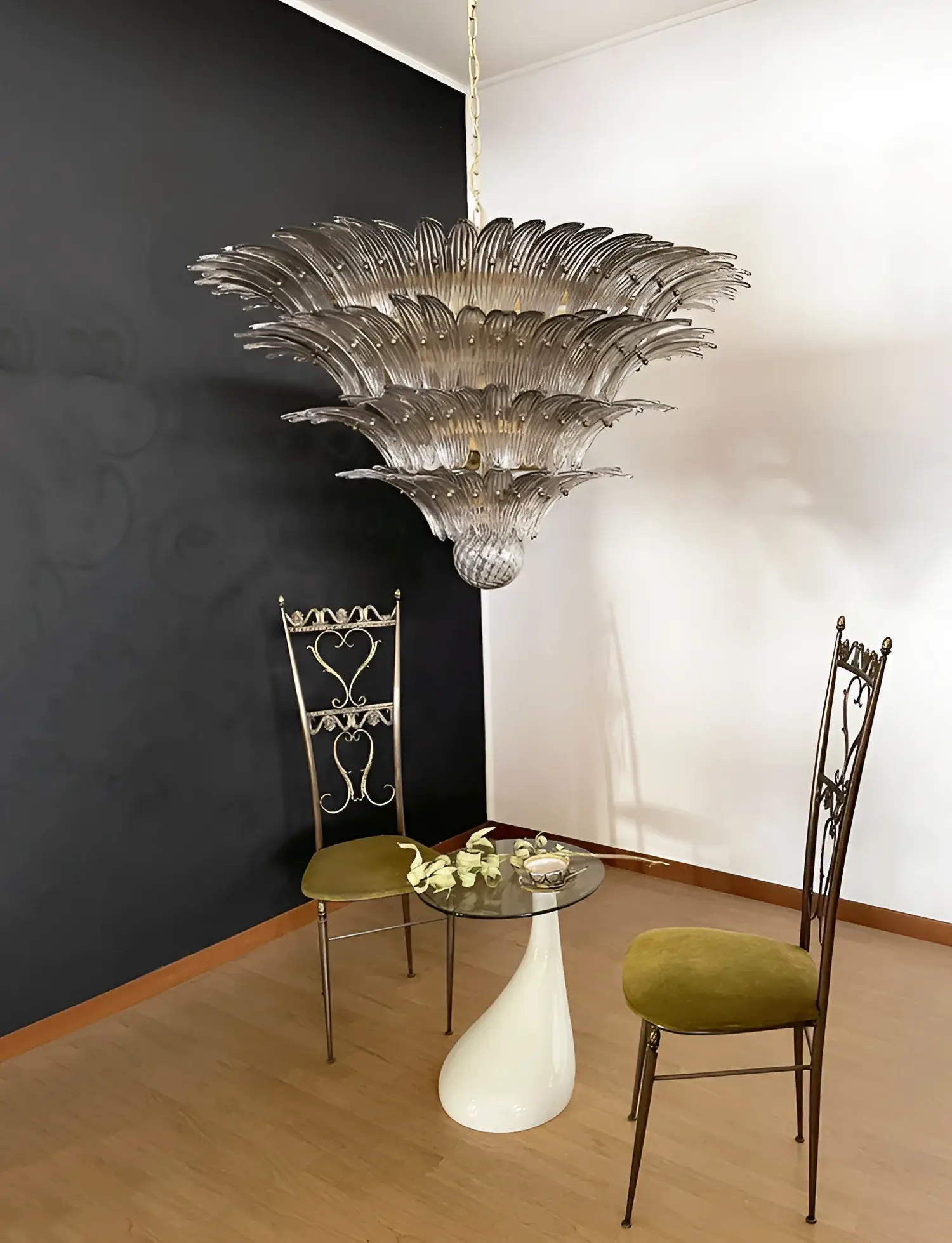 Palmette Murano Smoked Glass Chandelier - Image 11