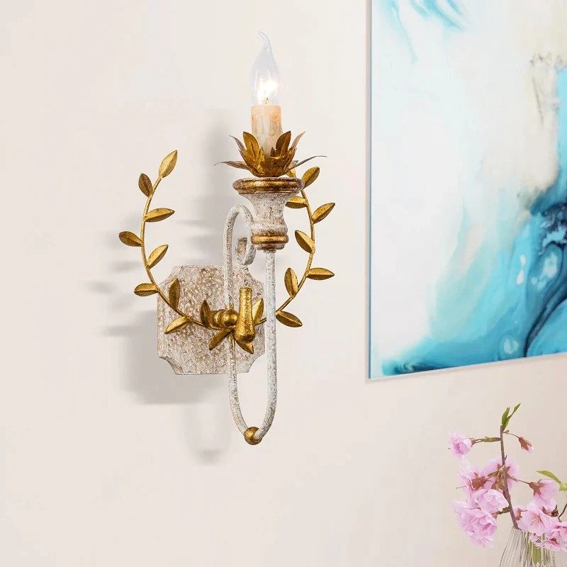 Perach Wall Lamp - Image 3