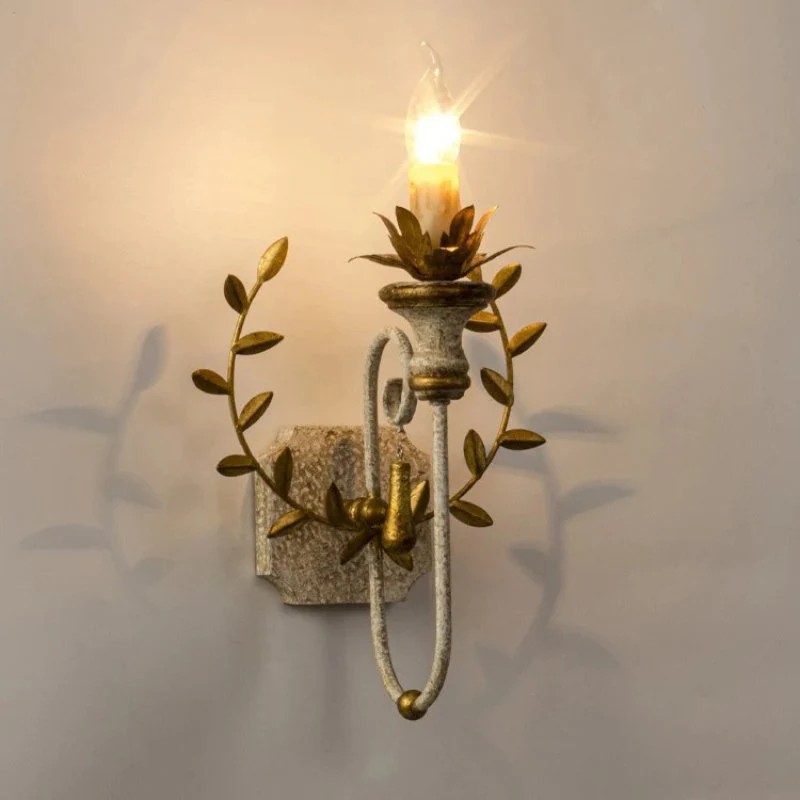 Perach Wall Lamp - Image 9
