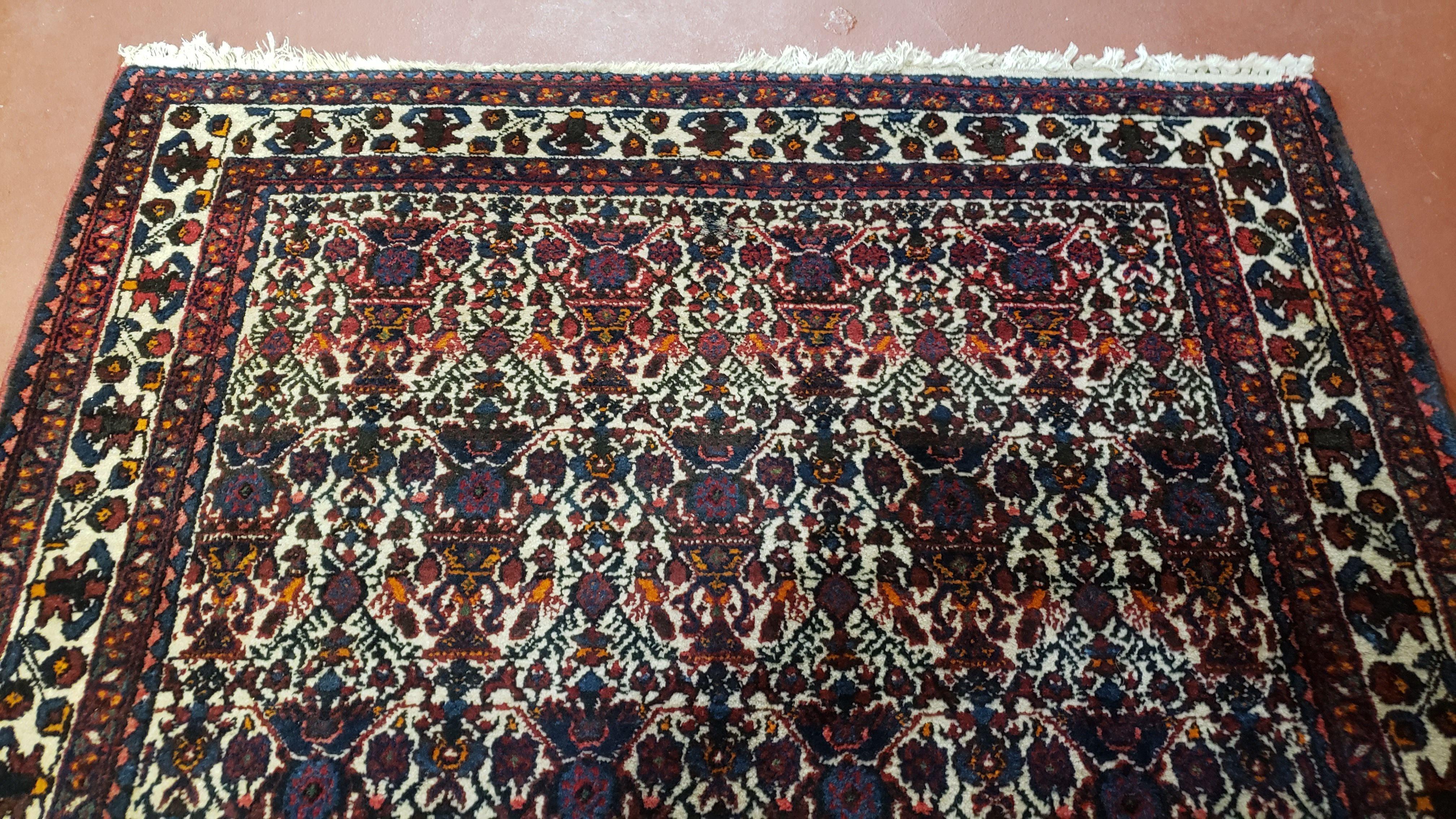 Persian Afshar Rug 3.6 x 5, Zili Sultan Pattern, Wool - Image 4