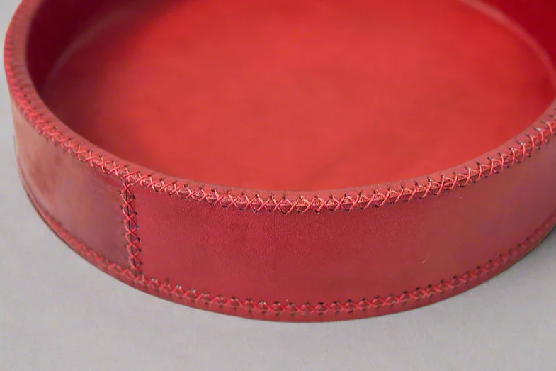 Piki | 8.5" Cedar Wood + Leather Round Tray - Image 8