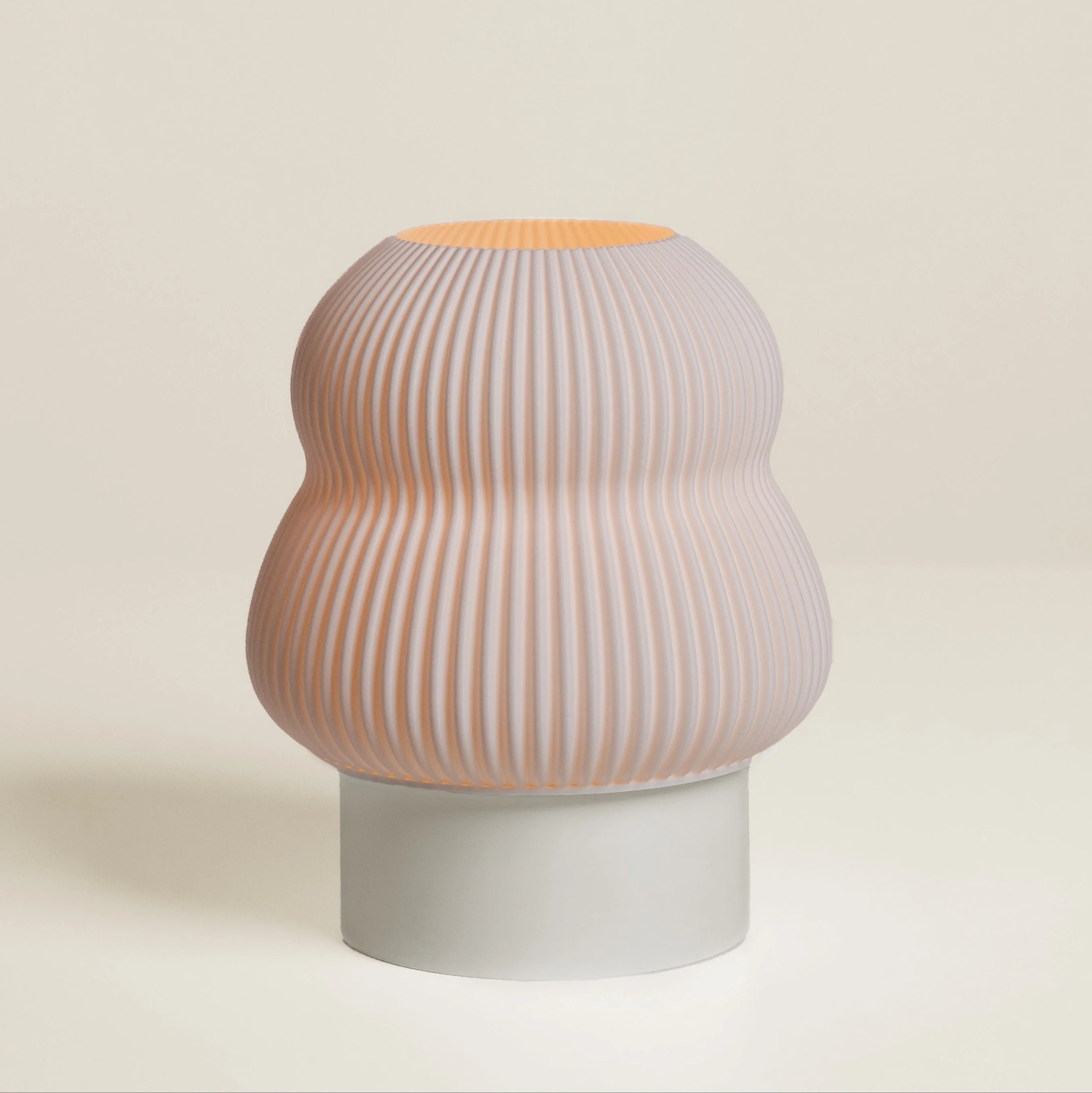 Poly Table Lamp - Image 10