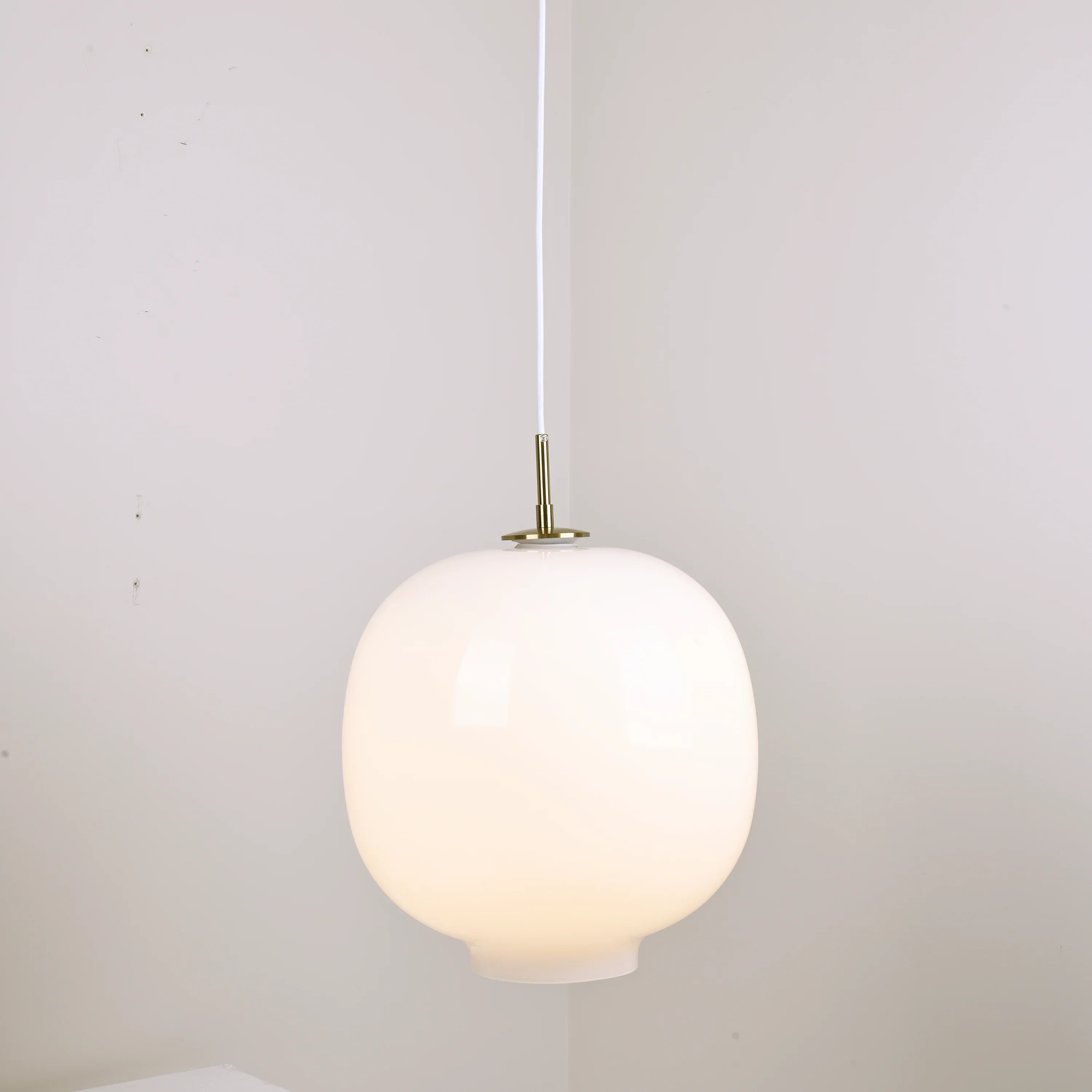 Radiohus Glass Pendant Lamp - Image 27