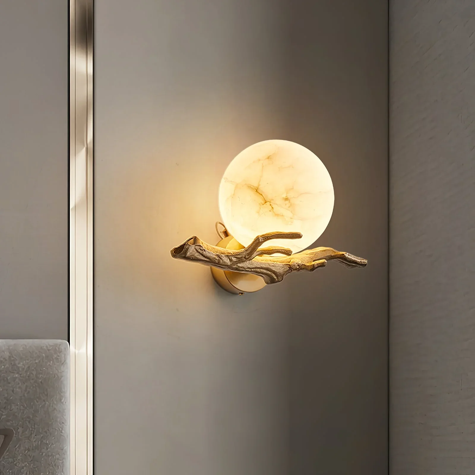 Retro Twigs Round Alabaster Wall Lamp - Image 3