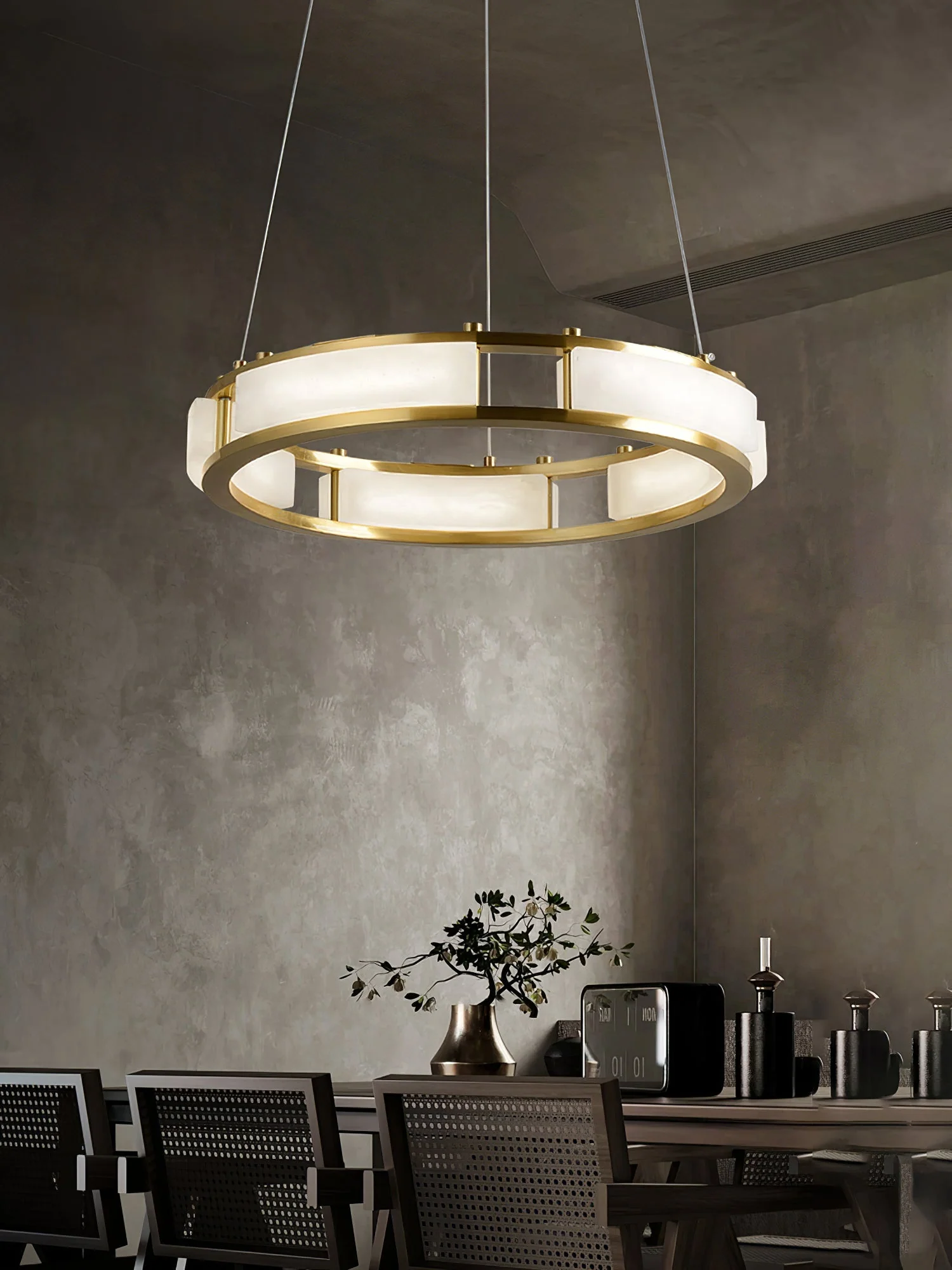 Round Qatar Alabaster Chandelier - Image 4