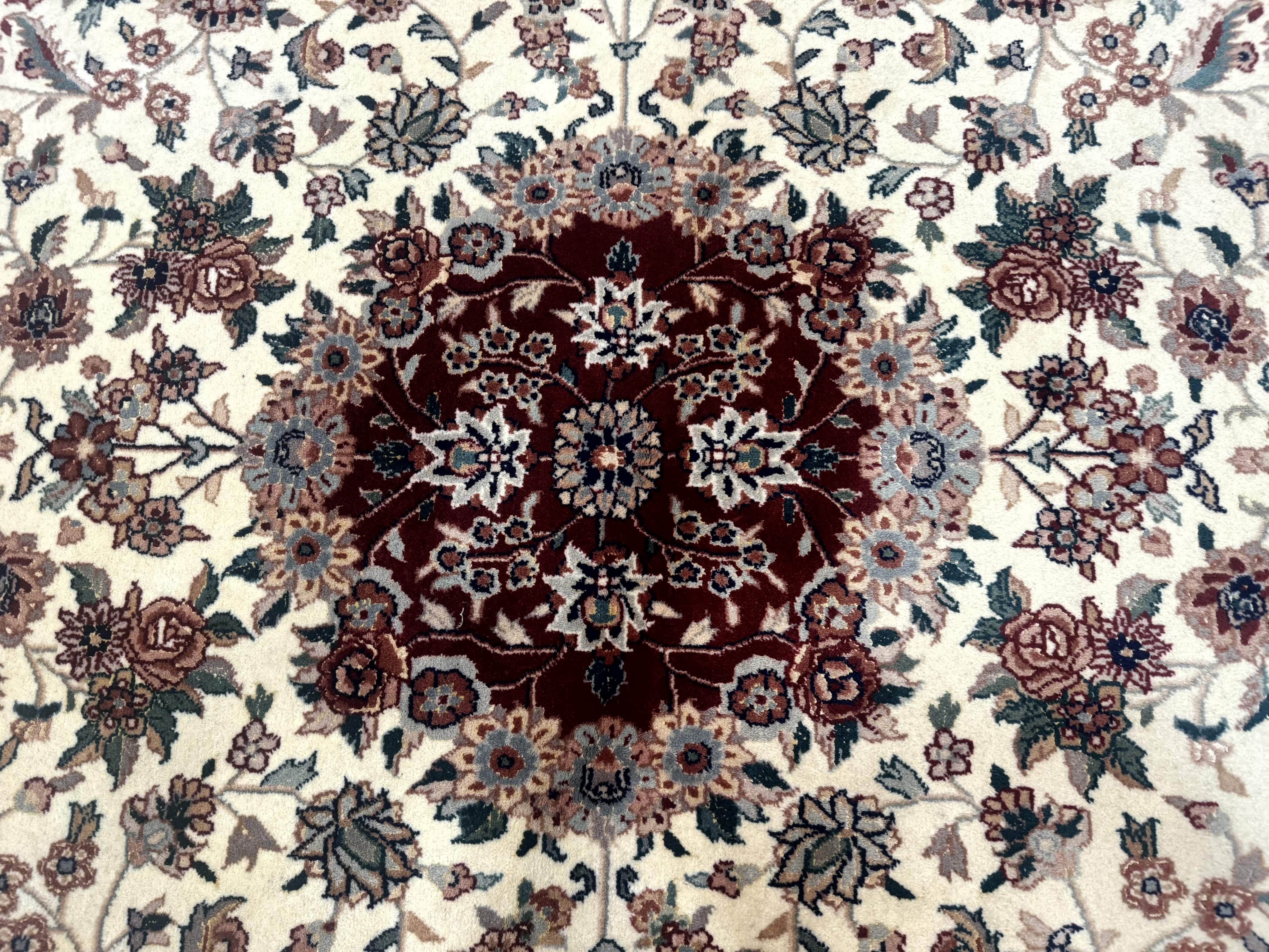Round Sino Persian Rug 8x8, Wool and Silk, Floral Medallion, Ivory Dark Red - Image 4