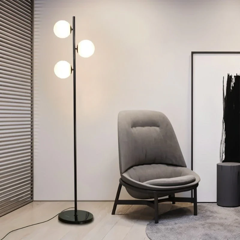 Rulaina Floor Lamp - Image 3