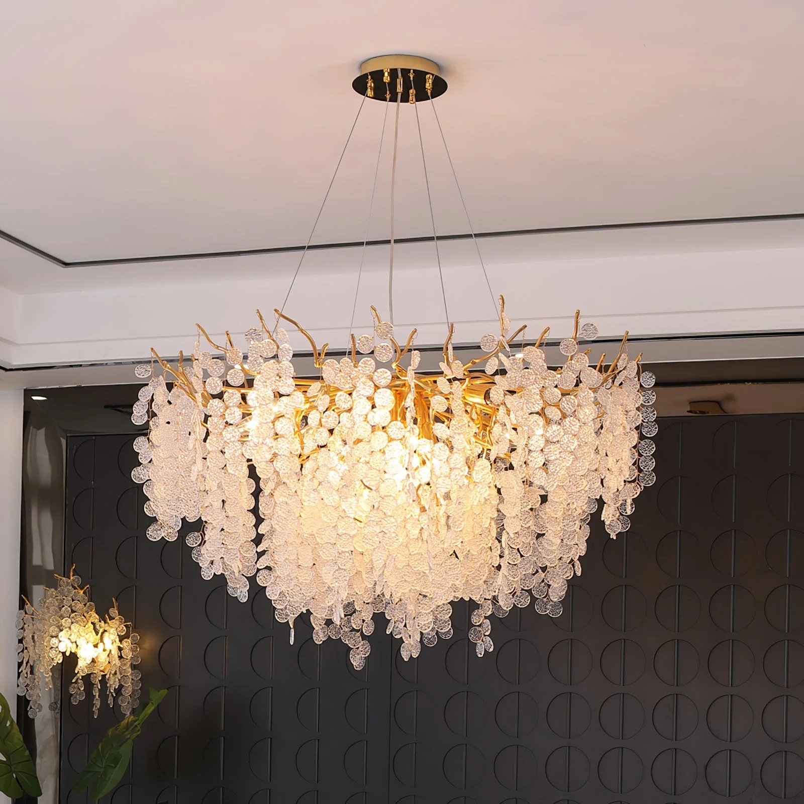 Shiro Noda Glass Coin Chandeliers - Image 3