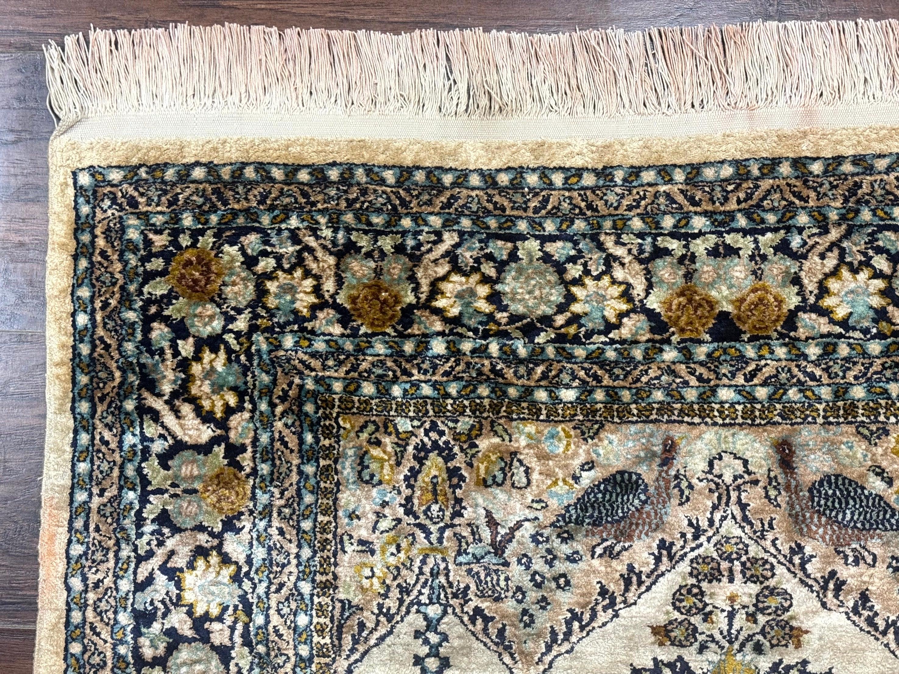 Silk Indian Kashmiri Rug 3x4, Very Fine 400 KPSI, Silk Prayer Rug, Handmade - Image 6