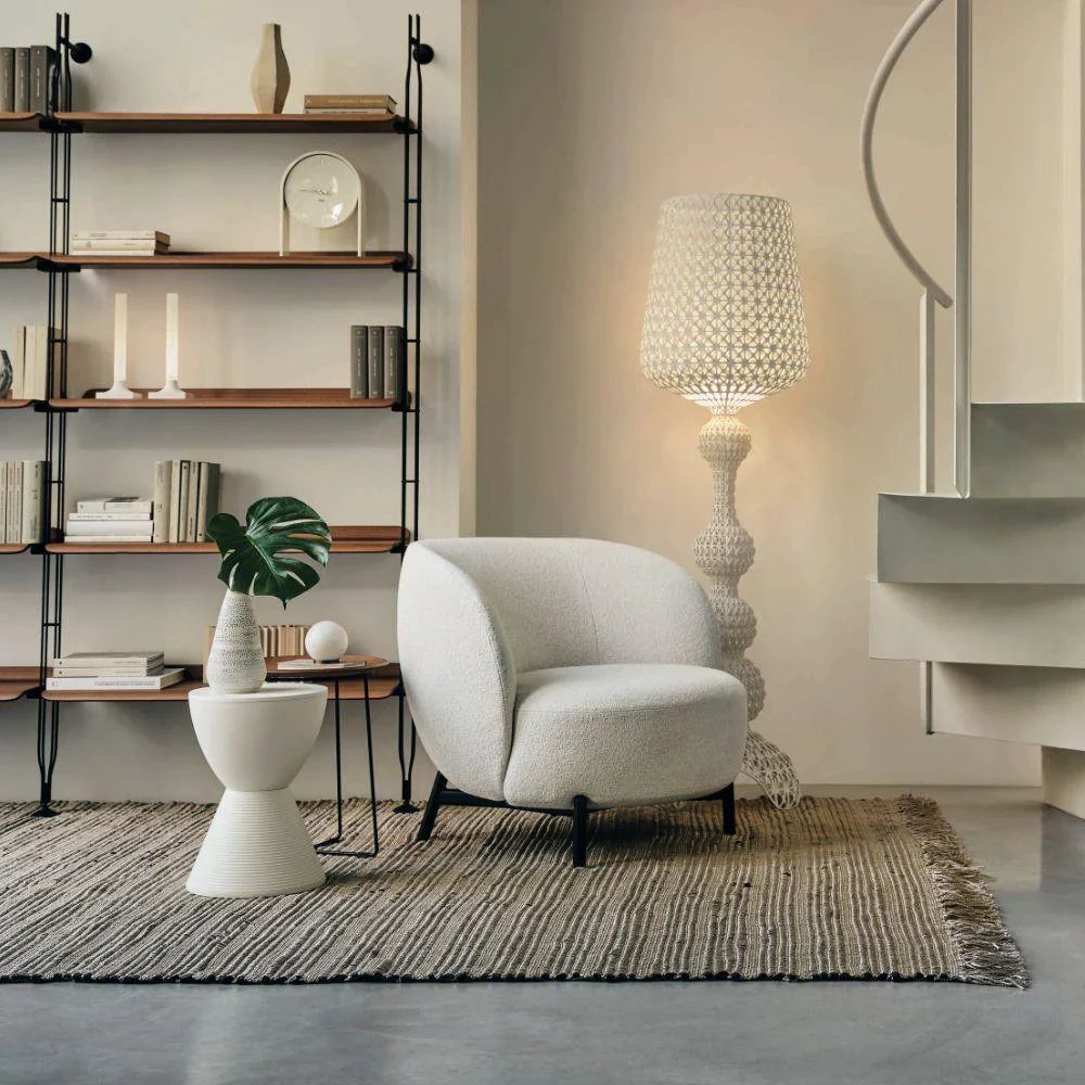 Simple Kabuki Acrylic Floor Lamp - Image 10