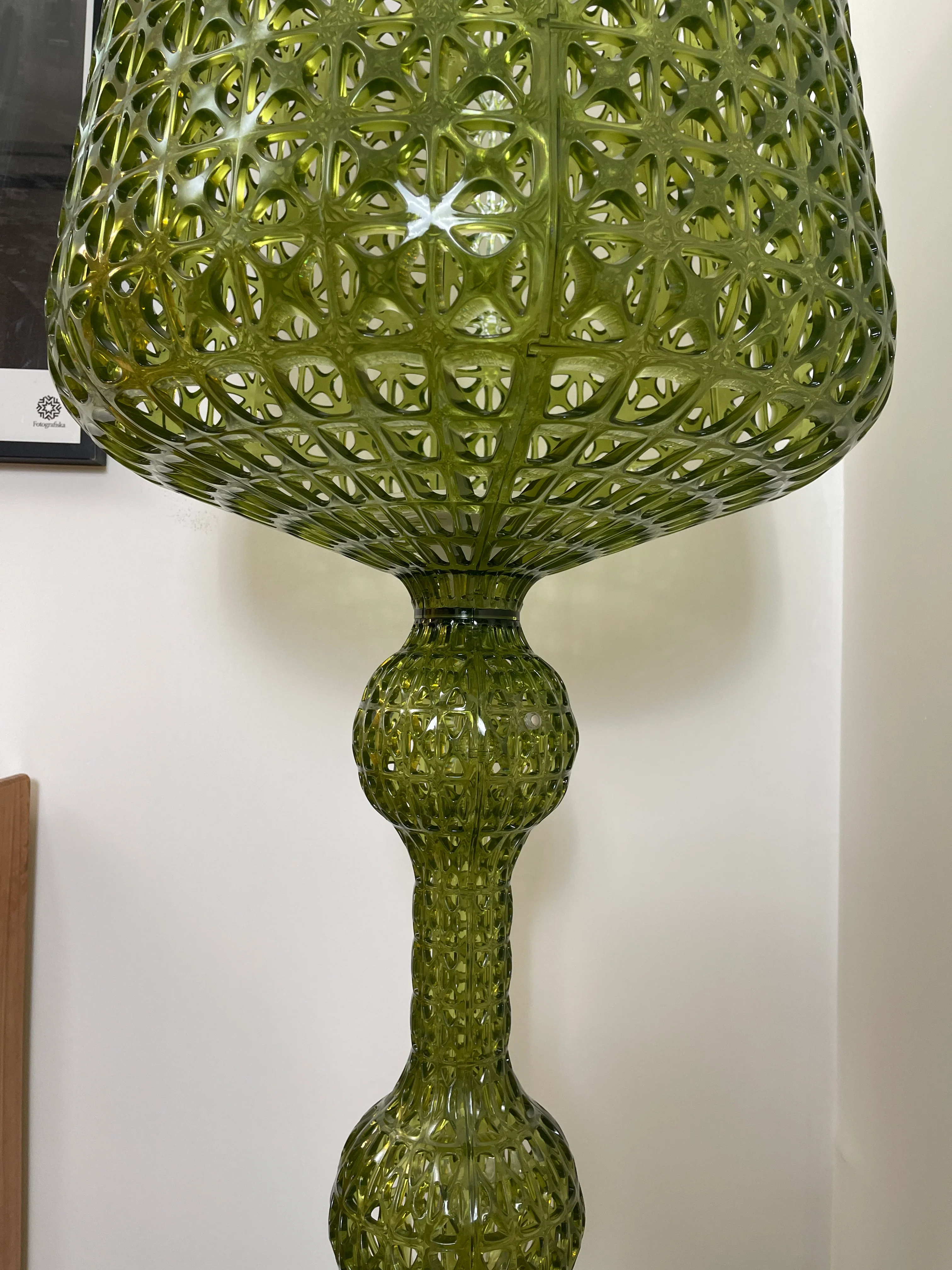 Simple Kabuki Acrylic Floor Lamp - Image 25