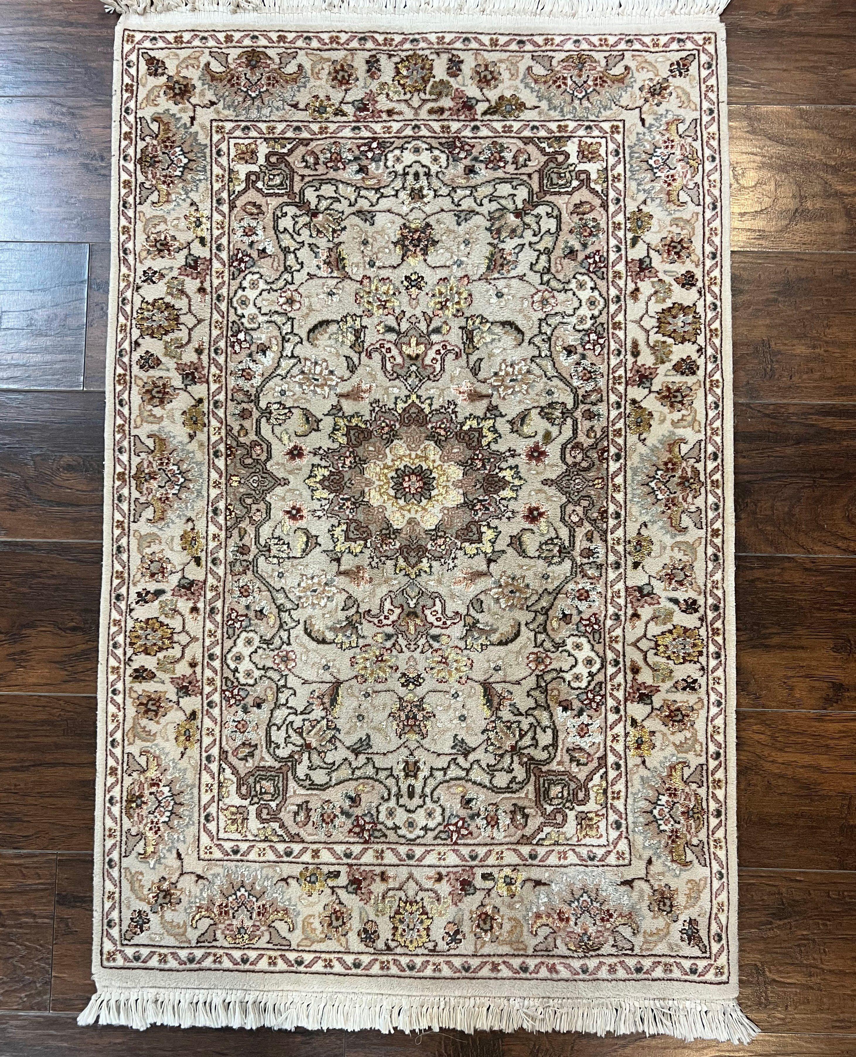 Sino Persian Rug 2.5 x 4, Hand Knotted Oriental Carpet, Small Persian Rug, Floral Medallion, Wool, Vintage - Image 2