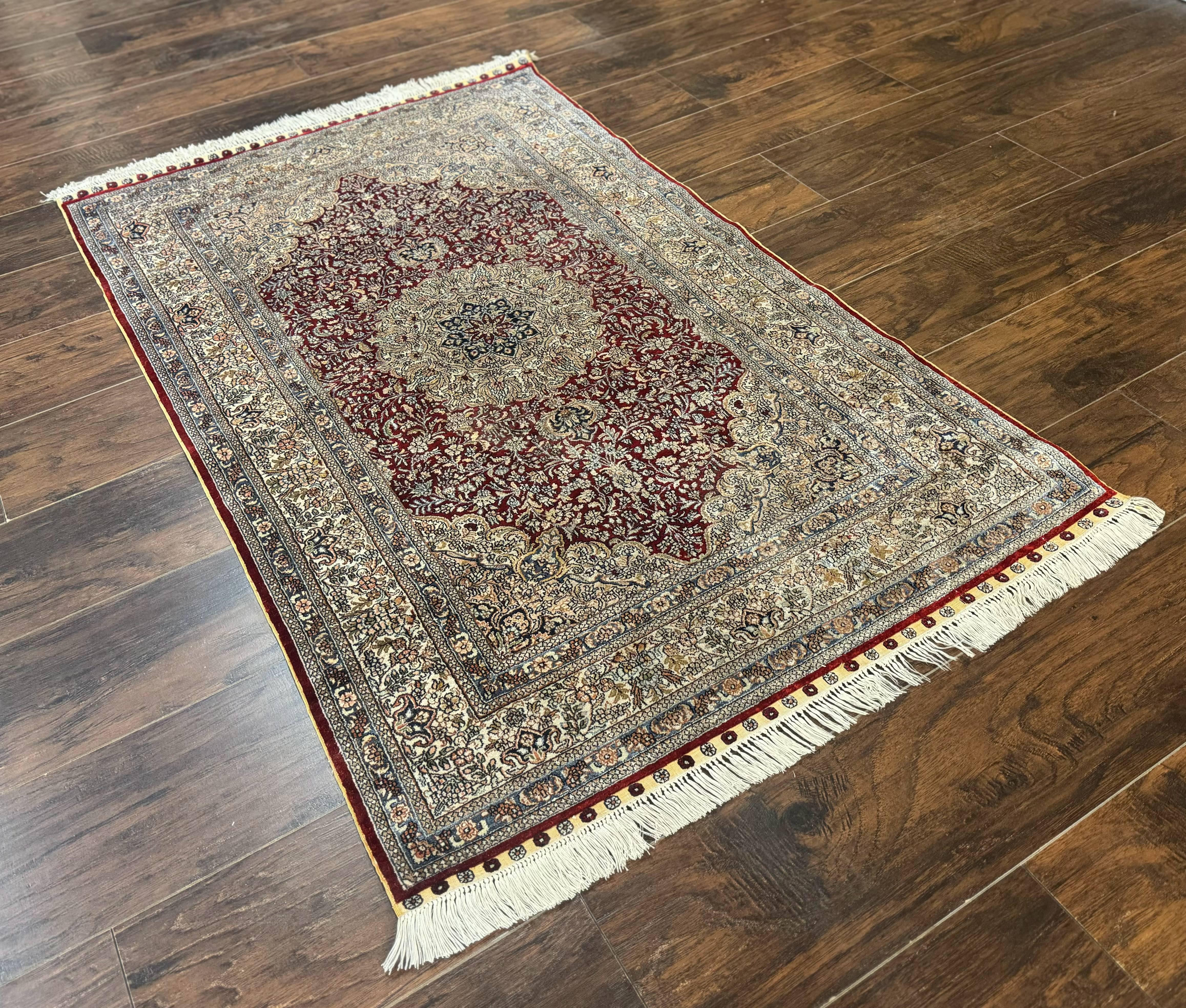 Sino Persian Silk Rug 3x5, Super Fine 440 KPSI, Floral Medallion, Handmade - Image 12