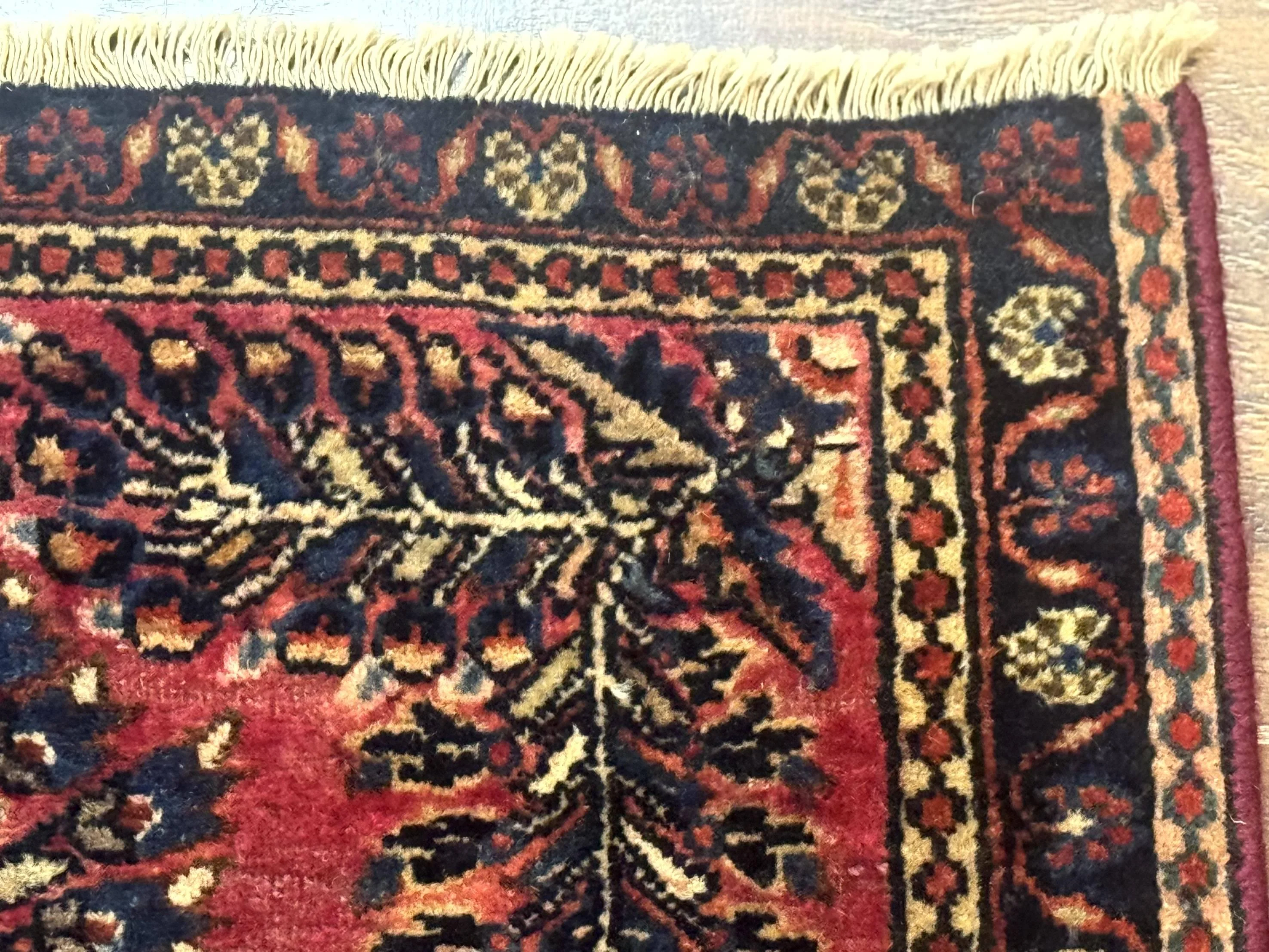 Small Antique Persian Sarouk Rug 2x2 ft, Red 1920s Wool Rug - Image 5