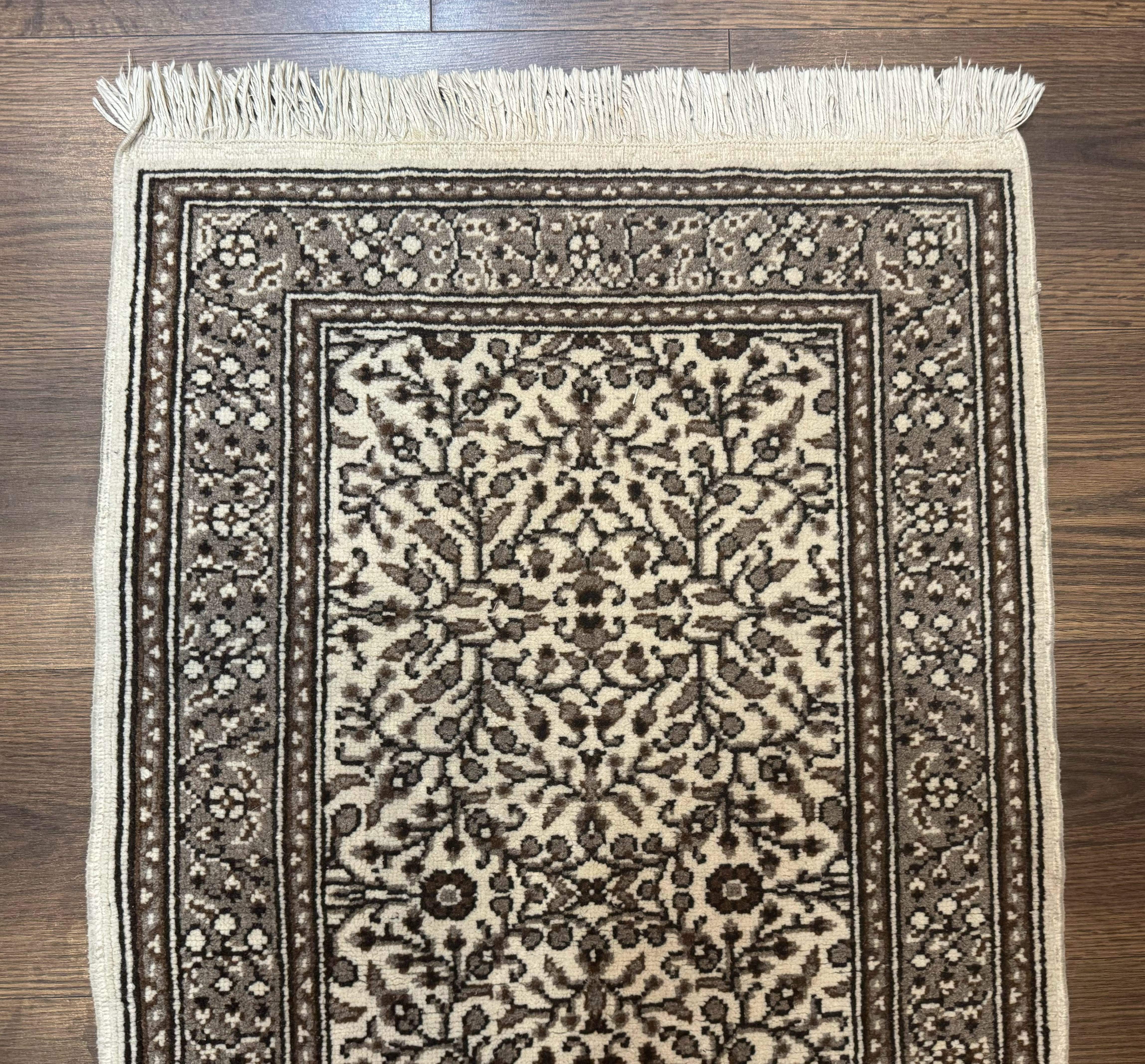 Small Turkish Kayseri Rug 2x3, Allover Pattern - Image 3