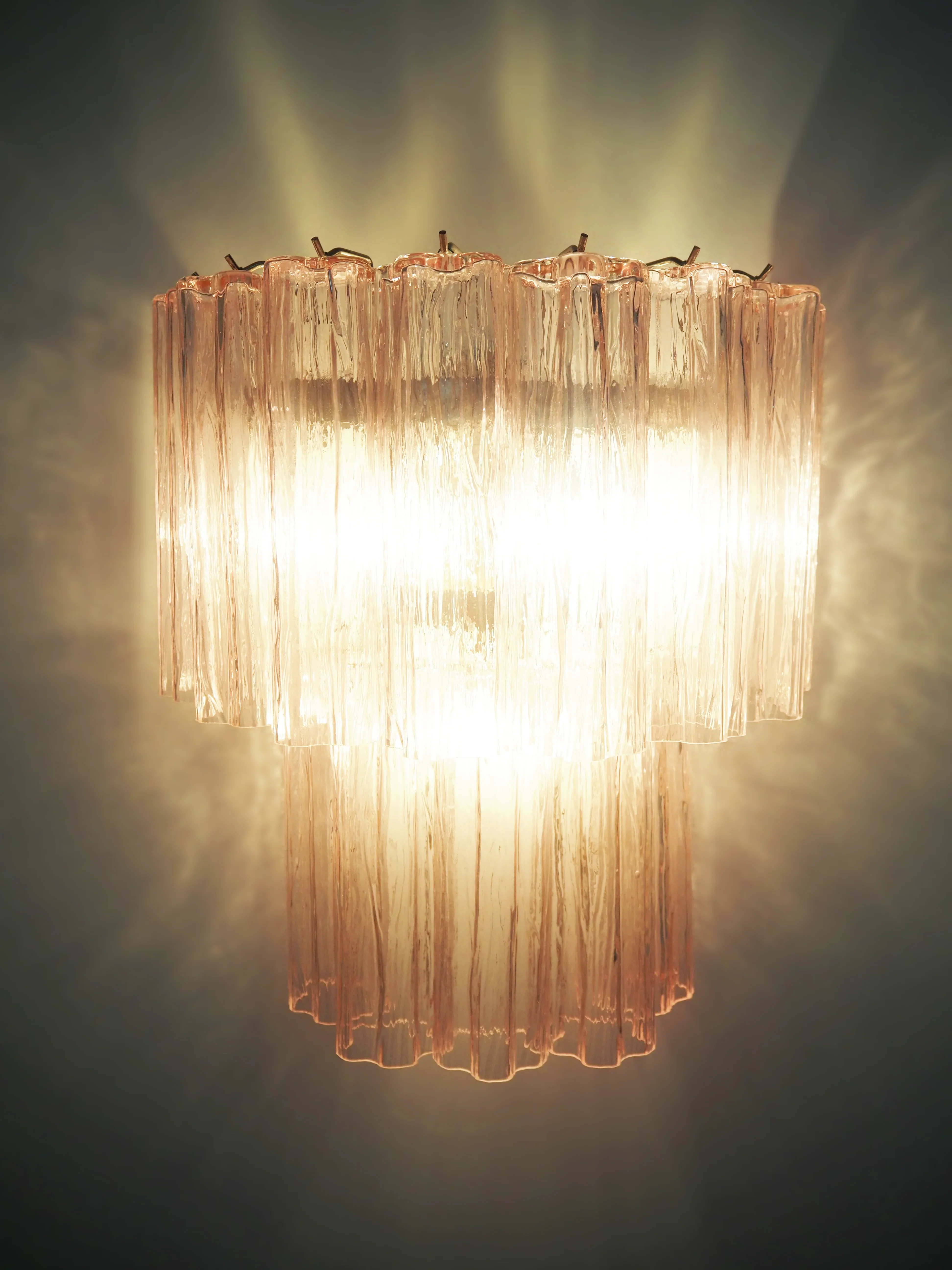 Star Shaped Murano Pink Glass Wall Lamp - Image 22