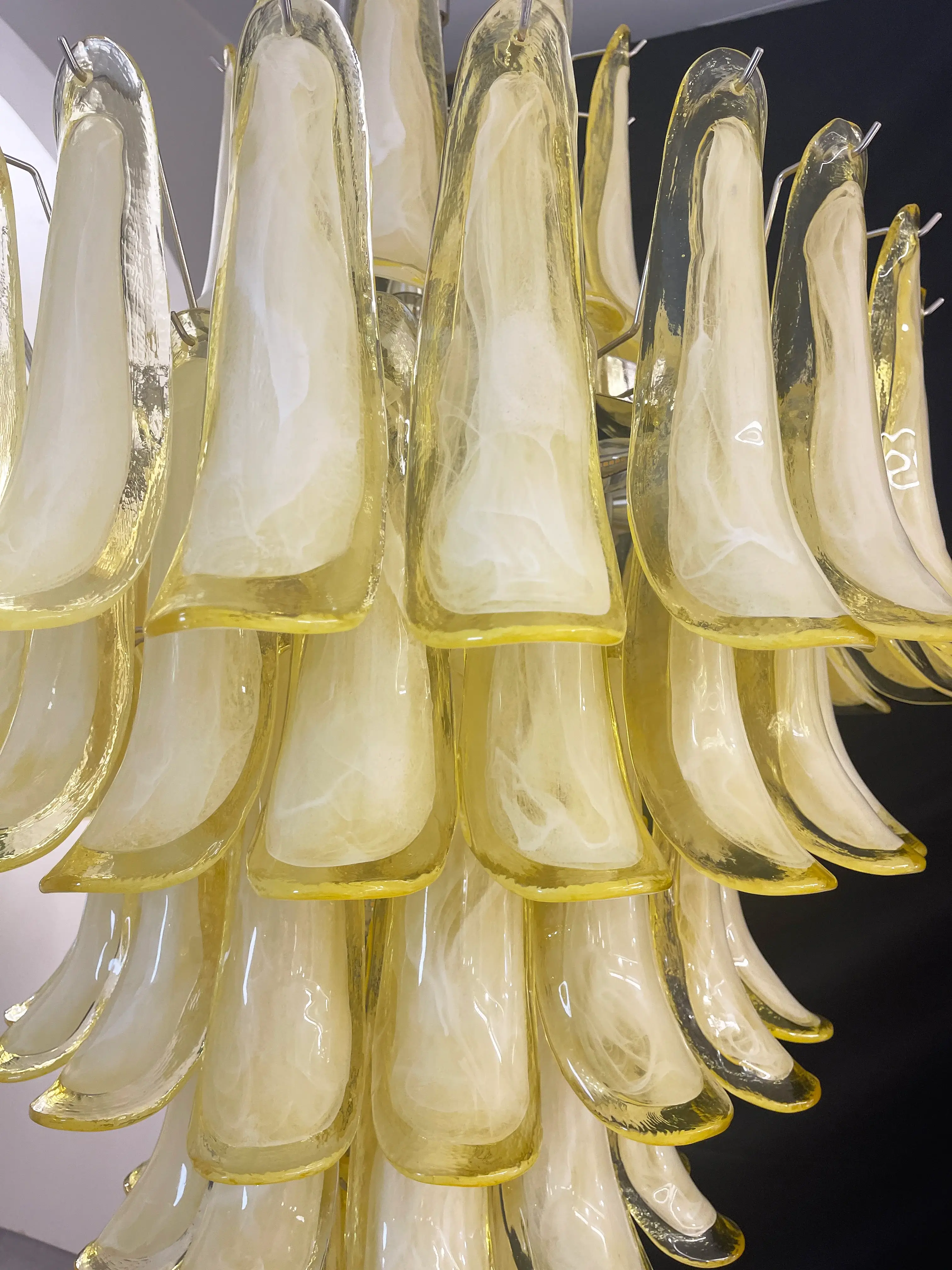 Stunning Murano Caramel Glass Petals Chandelier - Image 16