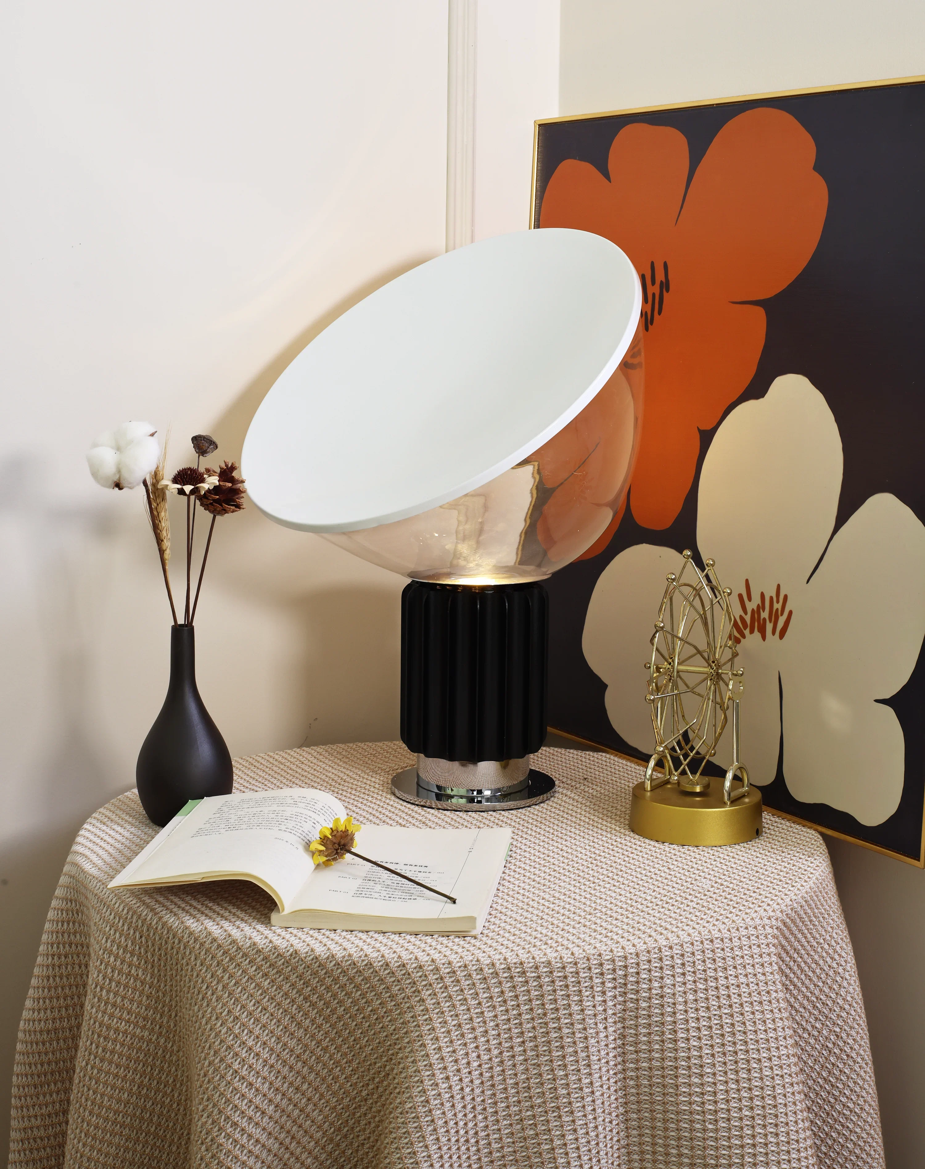 Taccia Glass Table Lamp - Image 12