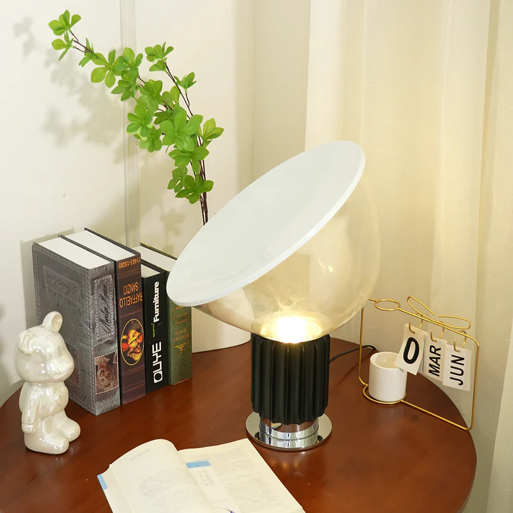 Taccia Glass Table Lamp - Image 2