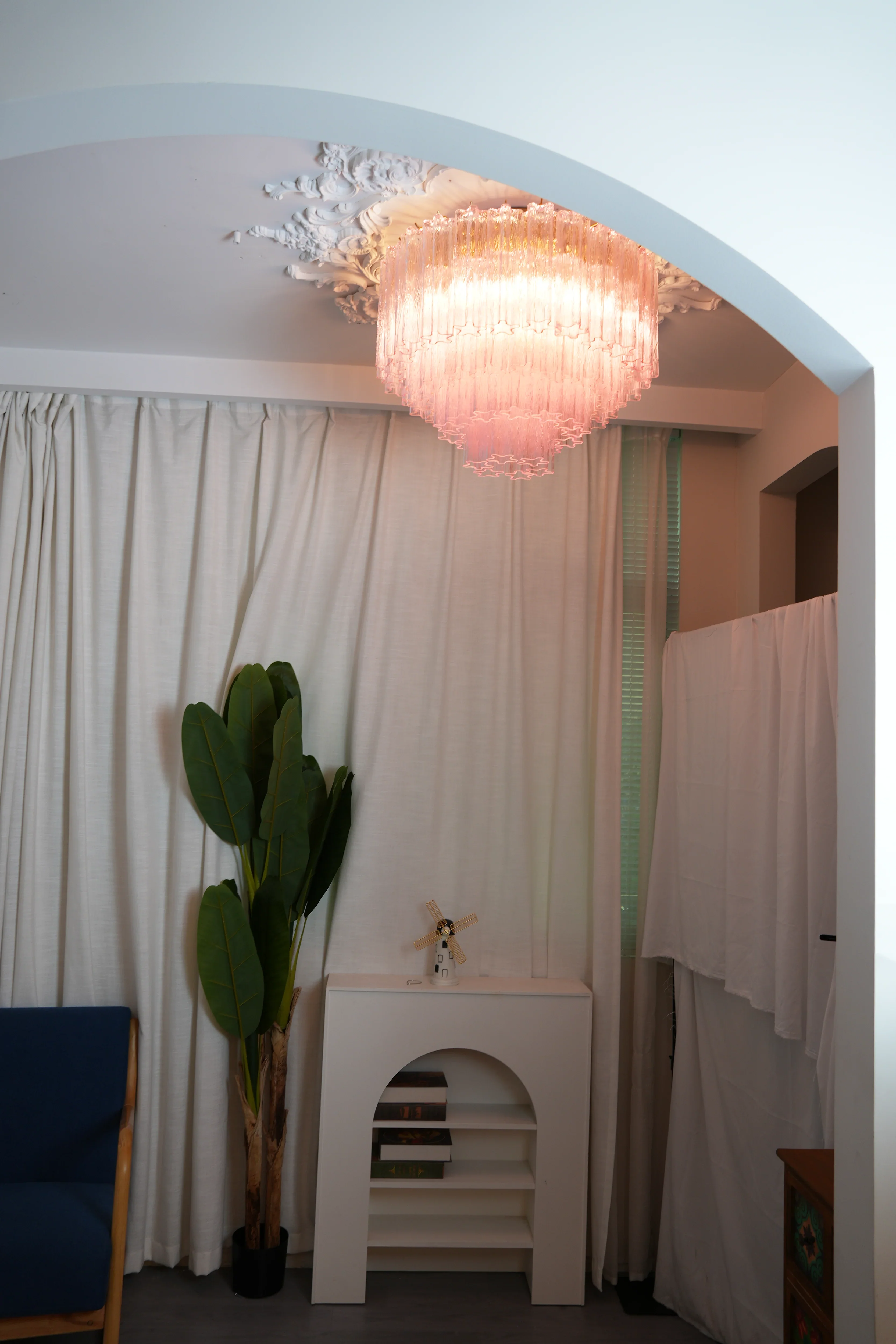 Vintage Murano Pink Glass Ceiling Light - Image 3