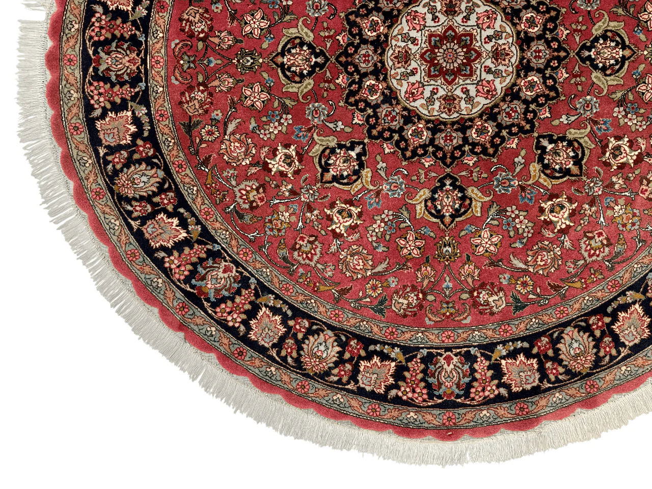 Vintage Tabriz Wool/Silk (4'10"Round) dk.rose/black - Image 2
