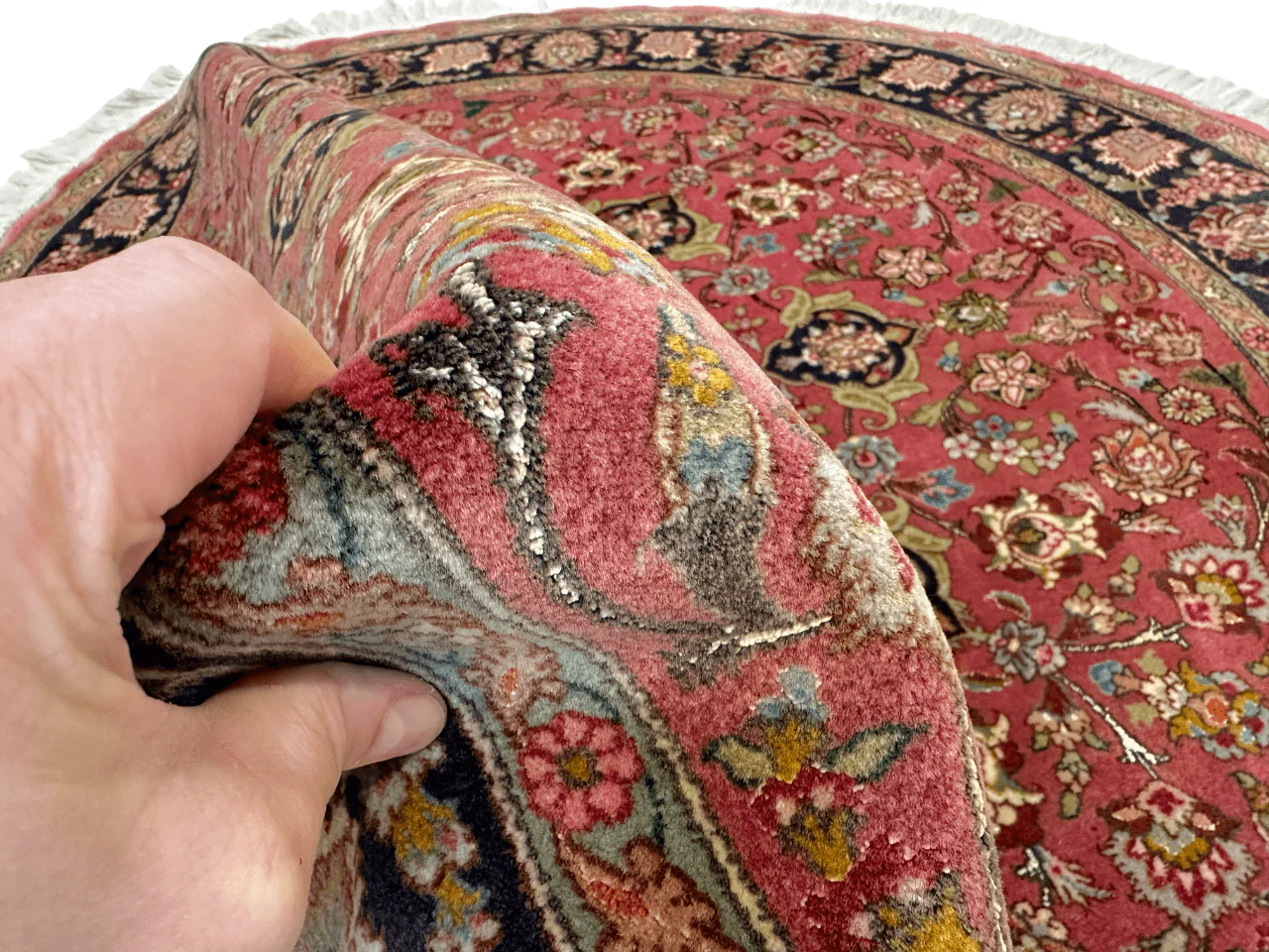 Vintage Tabriz Wool/Silk (4'10"Round) dk.rose/black - Image 5