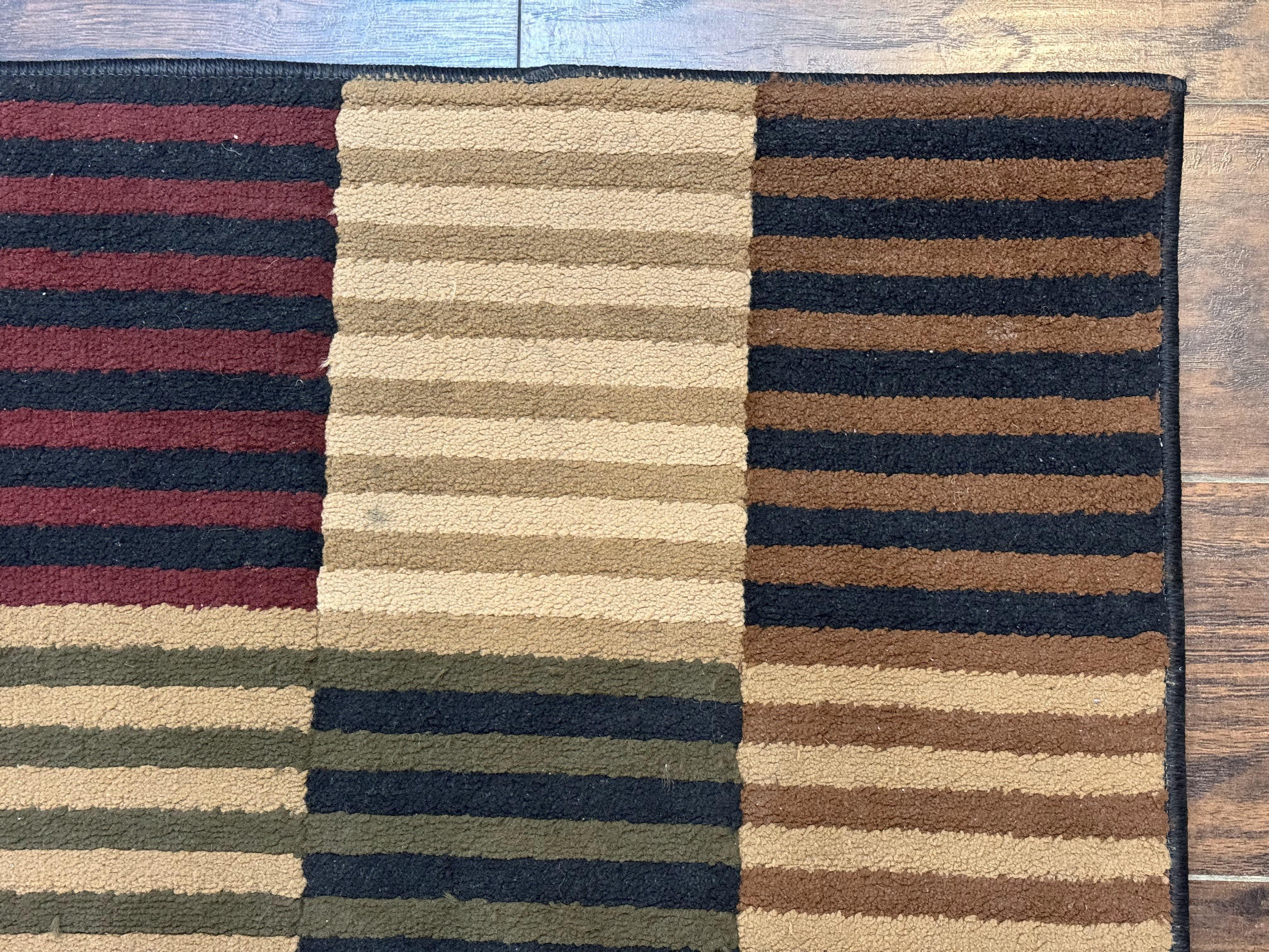 Vintage Power Loomed Rug 3.6 x 5, Brown Beige Black Tan, Box Design - Image 7
