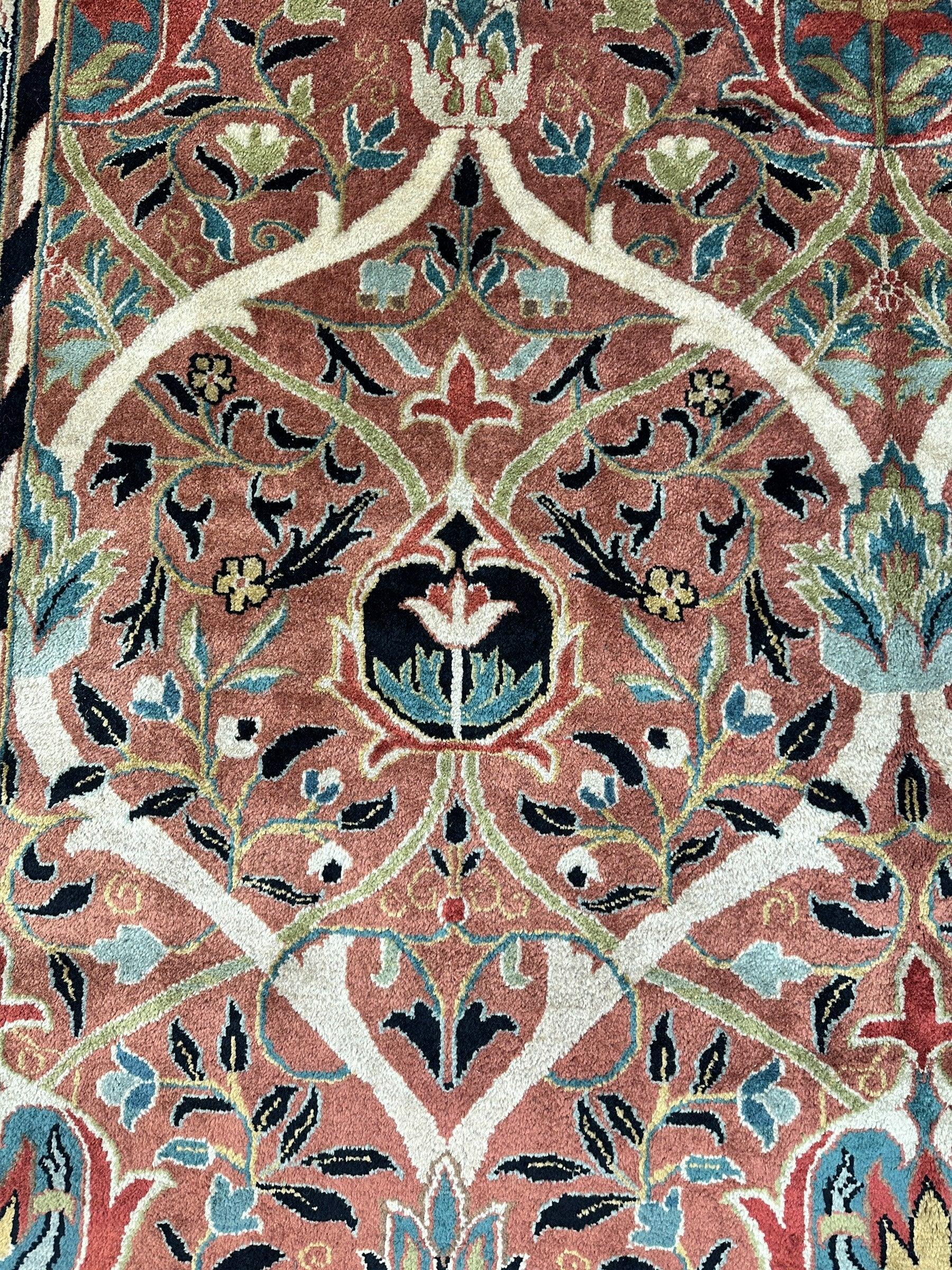 William Morris Hand-Knotted Wool Luxury Handmade Rug - 7'10" x 9'10" - Image 5